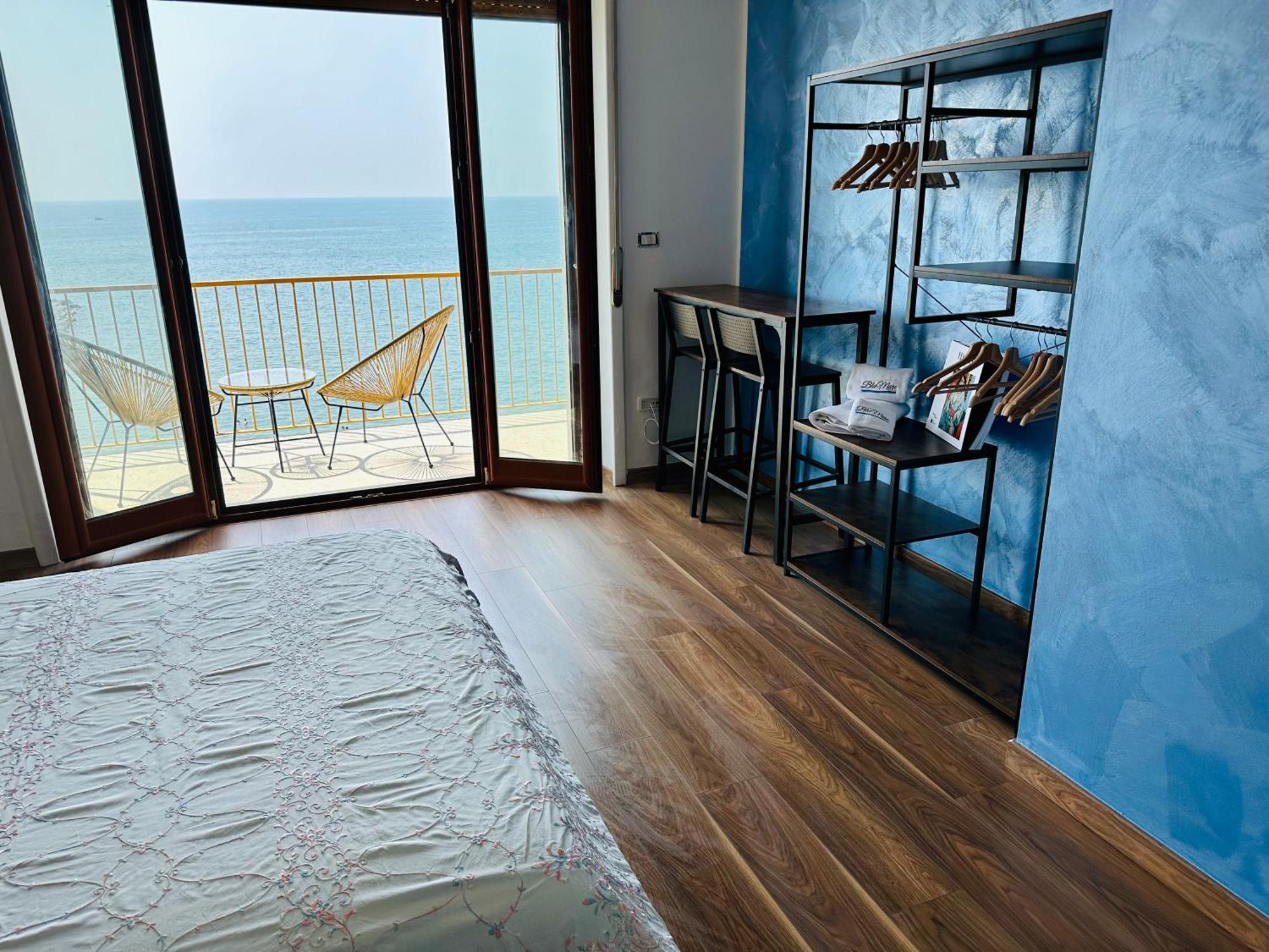 Hotel Blumare Arthouse Salerno Exteriér fotografie